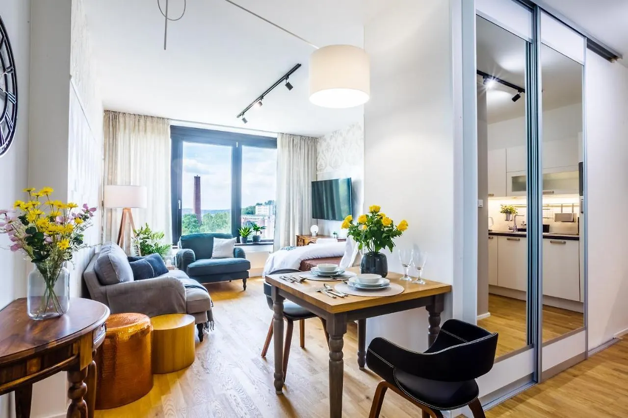 Apartment Vip Accommodation Prague S3 Czech Republic